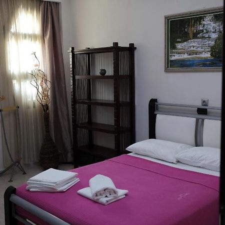 Irenes Apartment Kallithea  Екстериор снимка
